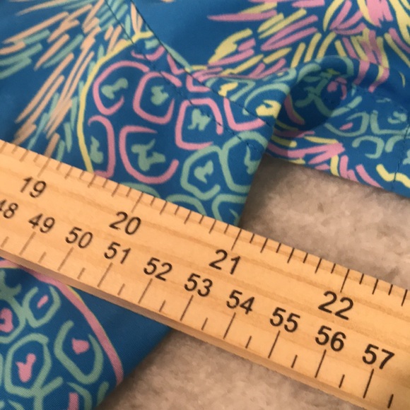 Chubbies Pineapple Shirt Mens Small Blue Pullover Hawaiian Tropical Beach Coast - Picture 6 of 10